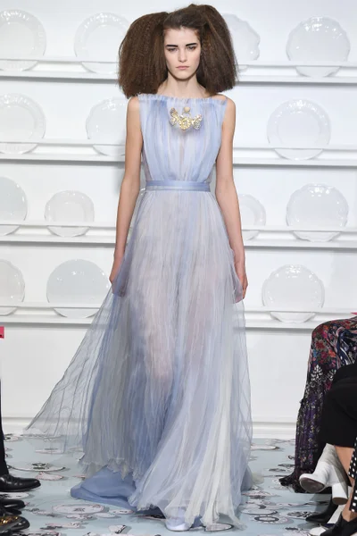Look 38